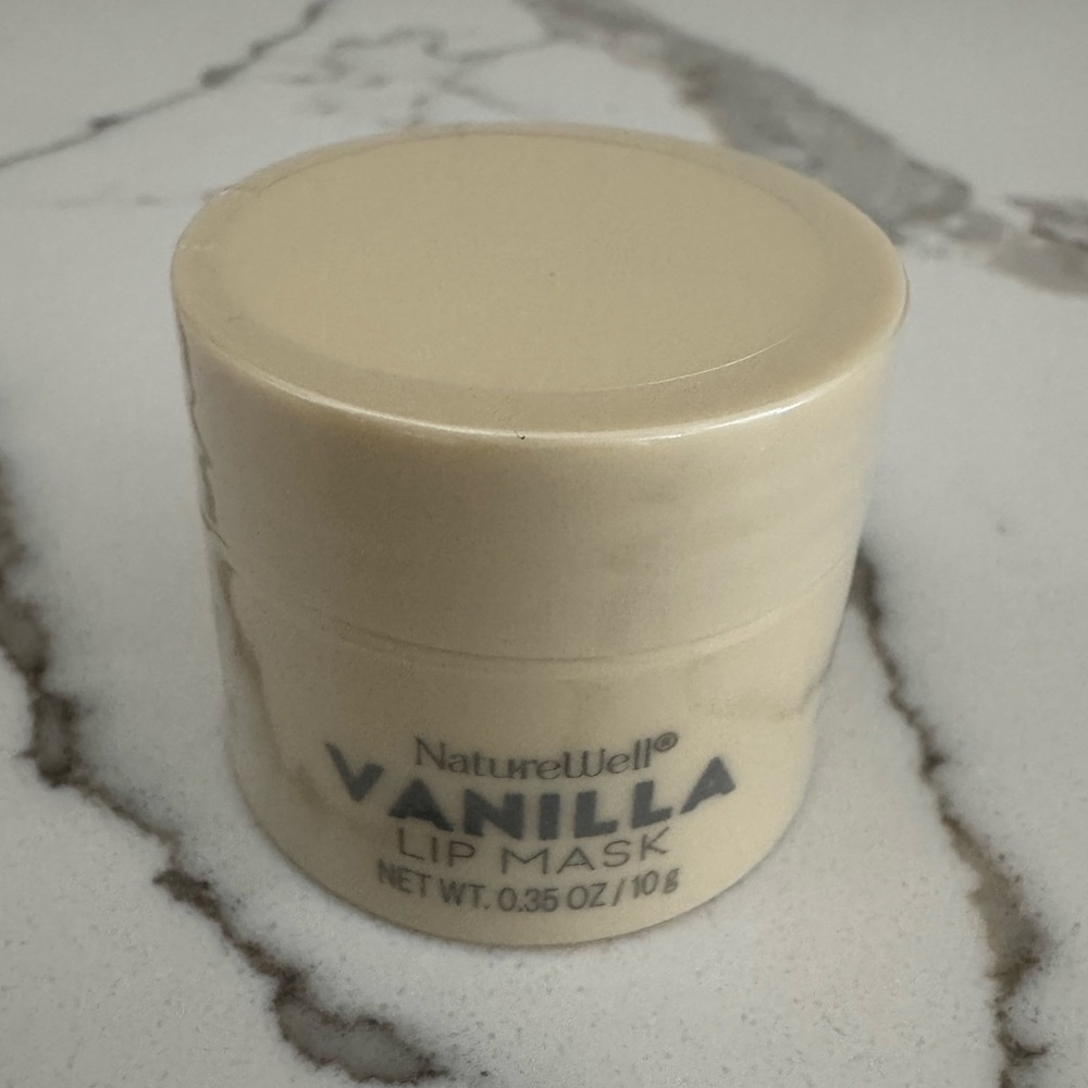 🌸5/$25🌸 Nature Well lip mask vanilla